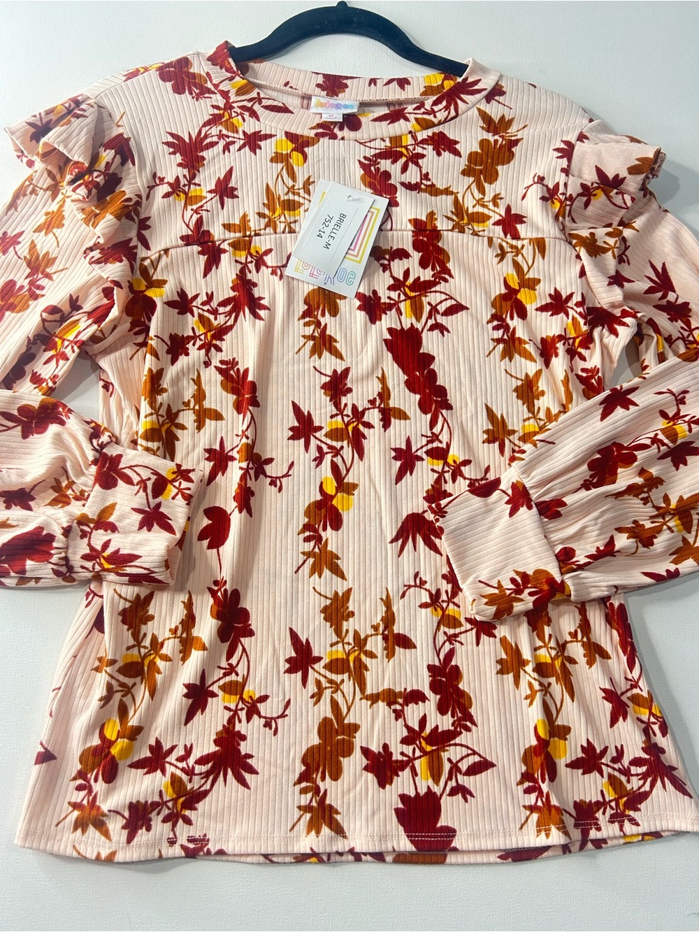 NWT Lularoe Medium Brielle Ribbed Pink Floral Puff Long Sleeve Top